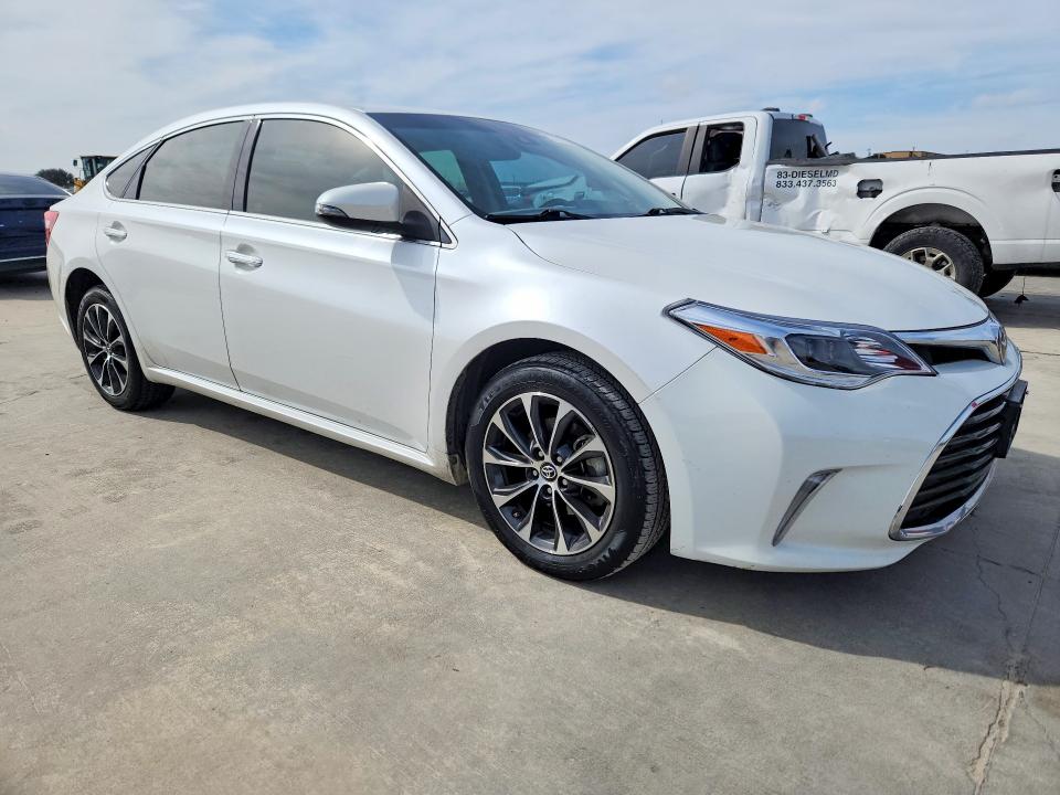 2017 Toyota Avalon