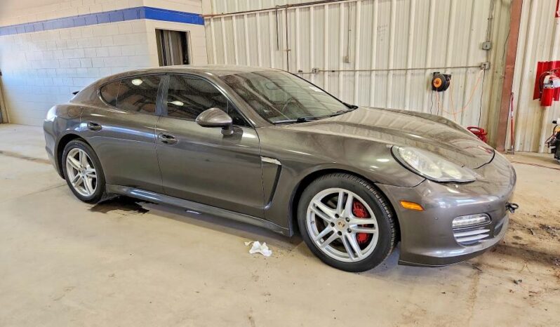 
								2013 Porsche Panamera full									
