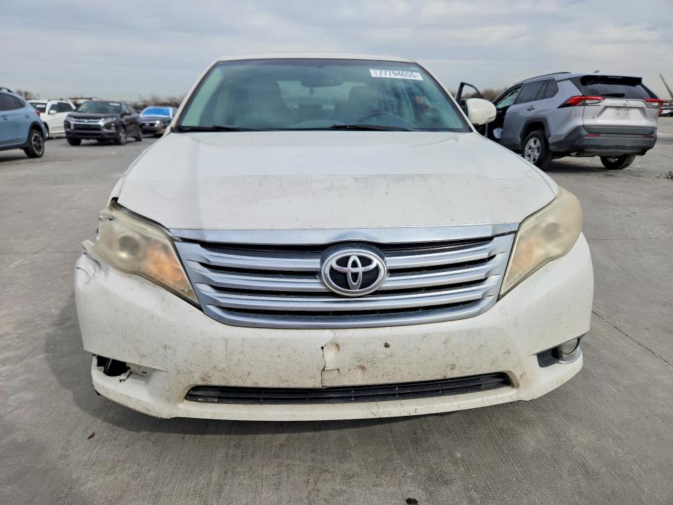 2012 Toyota Avalon