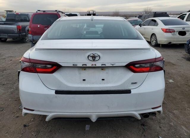 
								2022 Toyota Camry full									