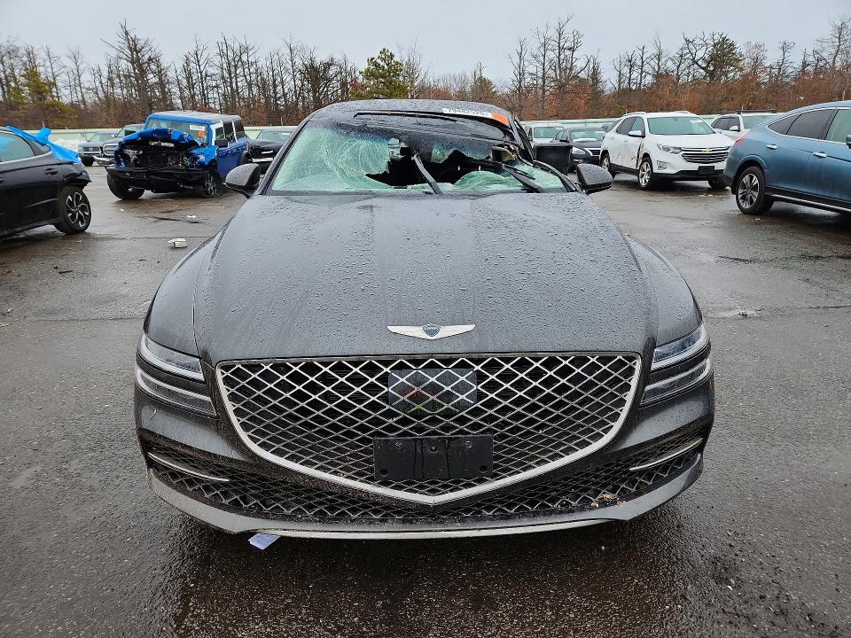 2023 Genesis G80