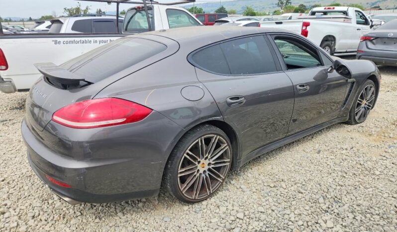 
								2015 Porsche Panamera full									
