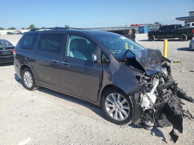 2012 Toyota Sienna