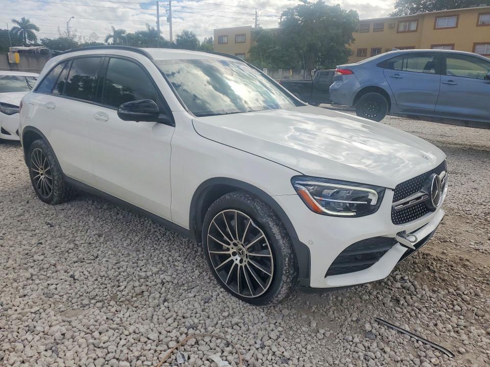 2022 Mercedes-benz Glc