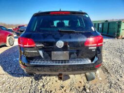 
										2013 Volkswagen Touareg full									