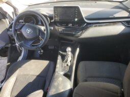 
										2020 Toyota C-hr full									