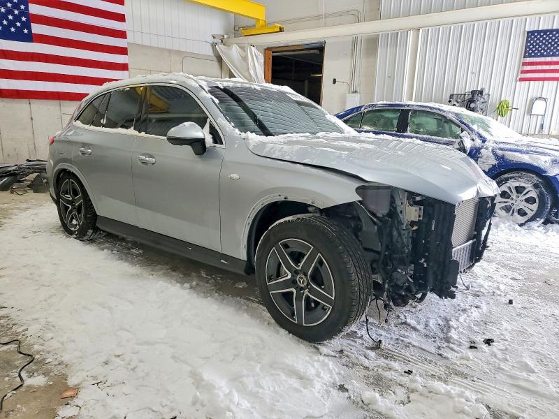 2025 Mercedes-benz Glc