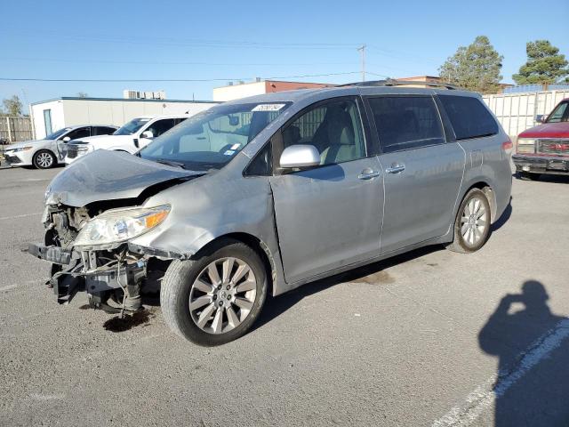 2012 Toyota Sienna