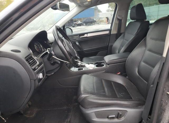 
								2013 Volkswagen Touareg full									