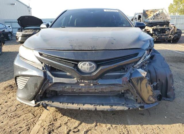 
								2020 Toyota Camry se full									