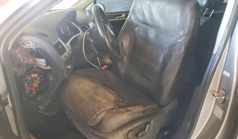 
								2011 Volkswagen Touareg full									