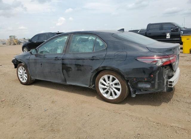 
								2021 Toyota Camry full									
