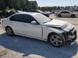 
										2015 BMW 3 series full									