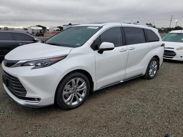 2024 Toyota Sienna
