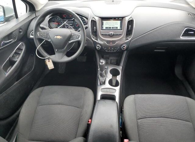 
								2018 Chevrolet Cruze full									