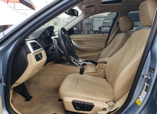 
								2012 BMW 3 series full									