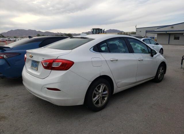 
								2017 Chevrolet Cruze full									