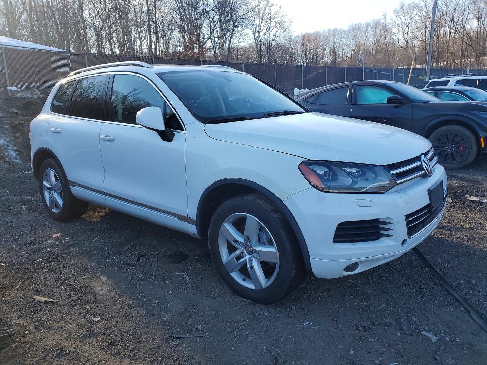2013 Volkswagen Touareg