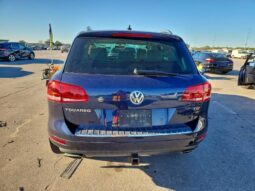 
										2014 Volkswagen Touareg full									