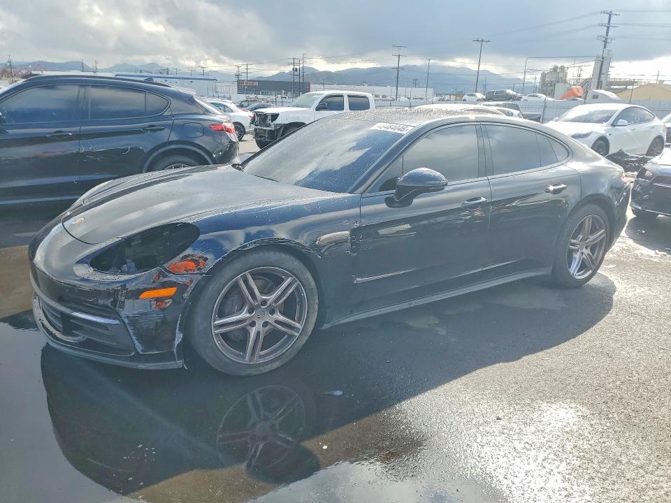2018 Porsche Panamera