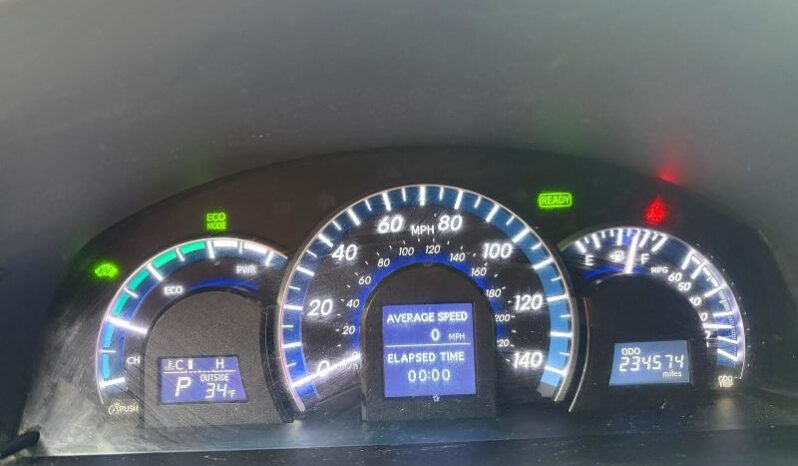 
								2013 Toyota Camry sola full									