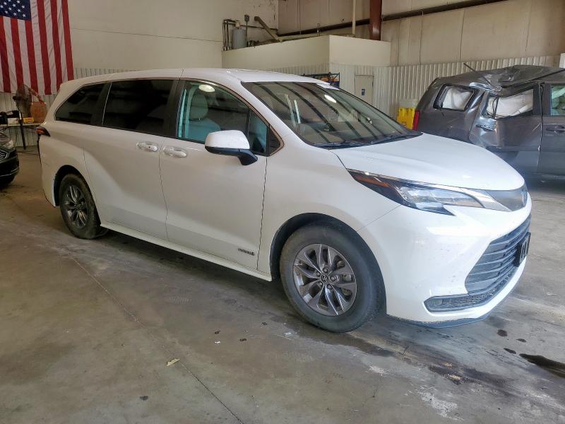 2021 Toyota Sienna