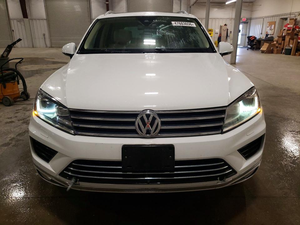 2016 Volkswagen Touareg