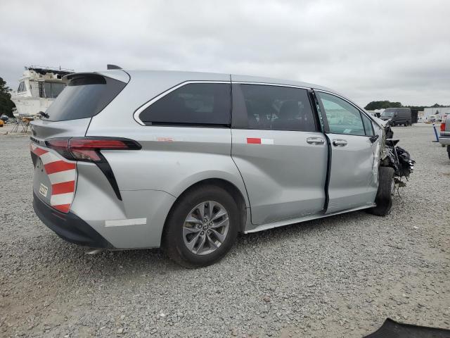 2022 Toyota Sienna
