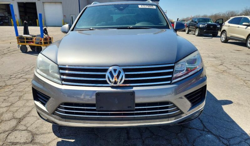 
								2017 Volkswagen Touareg full									