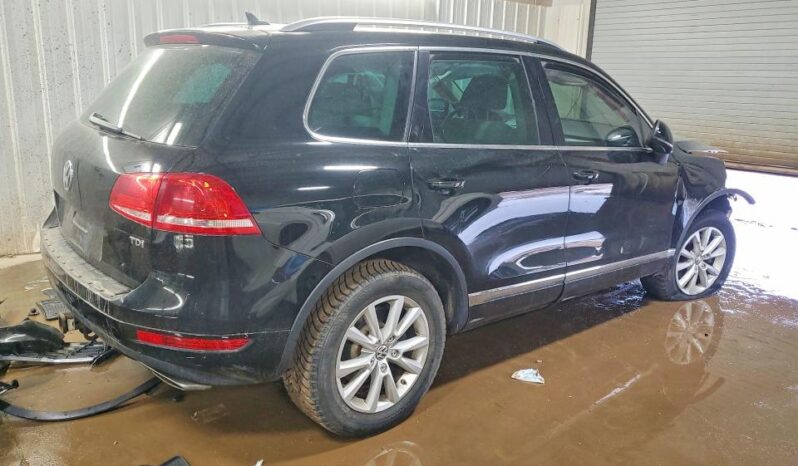 
								2013 Volkswagen Touareg full									