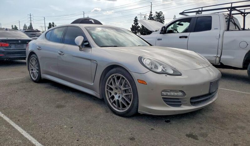 
								2012 Porsche Panamera full									