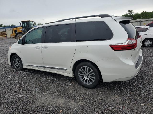 2018 Toyota Sienna xle