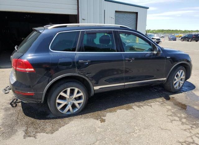 
								2014 Volkswagen Touareg full									