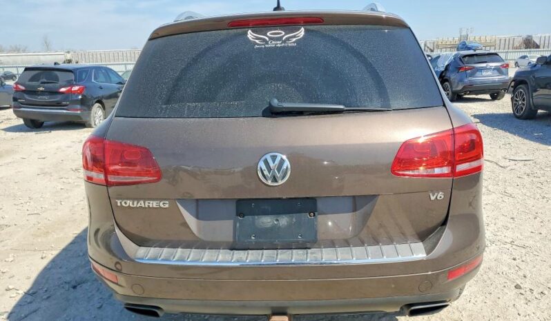 
								2013 Volkswagen Touareg full									