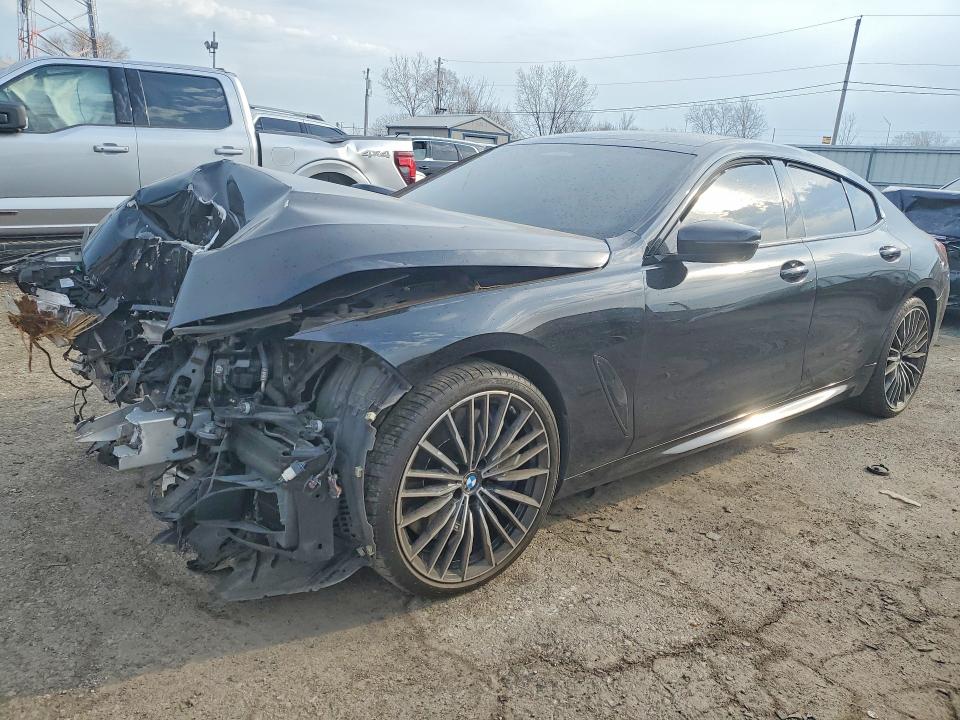 2020 BMW M8