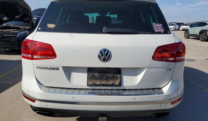
								2017 Volkswagen Touareg full									