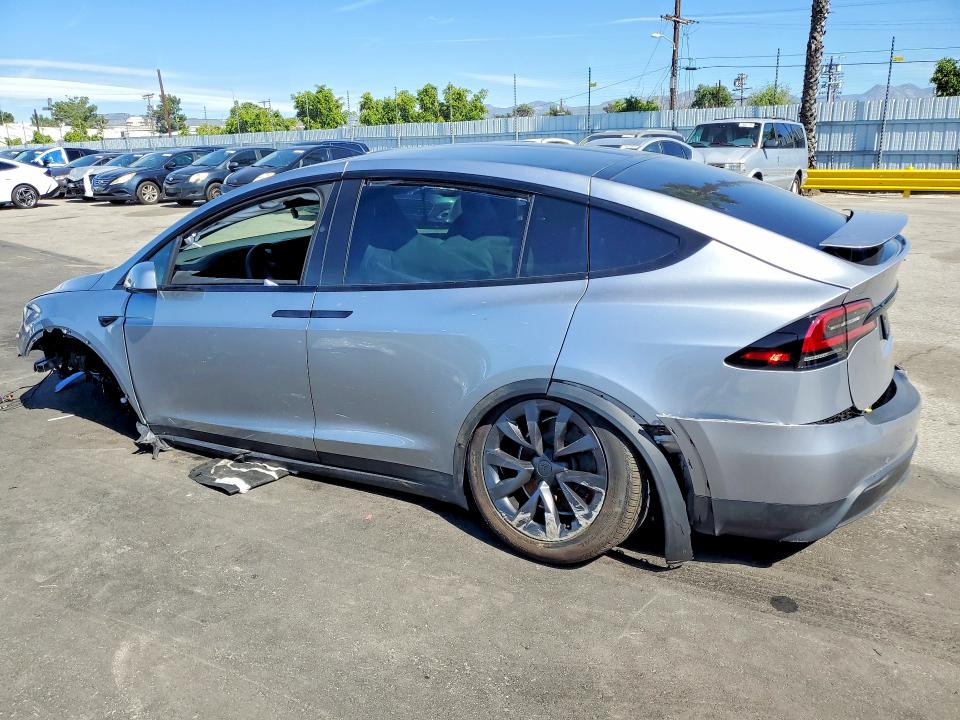 2025 Tesla Model x