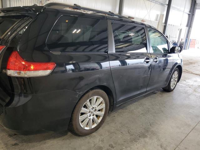 2012 Toyota Sienna xle