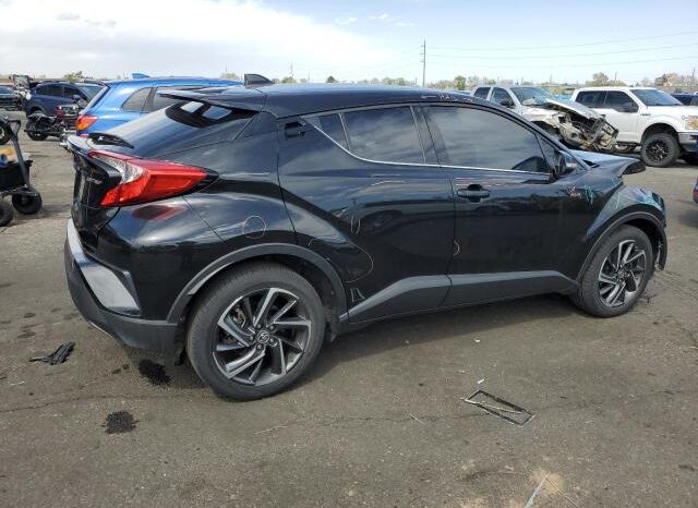 
								2021 Toyota C-hr full									