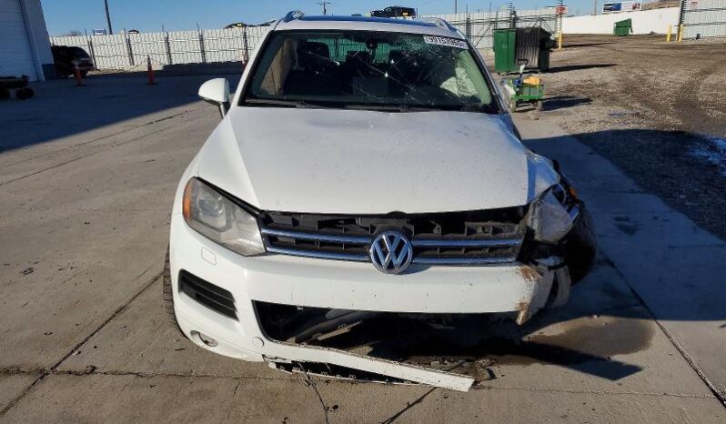 
								2014 Volkswagen Touareg full									