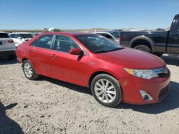 
										2014 Toyota Camry hybr full									