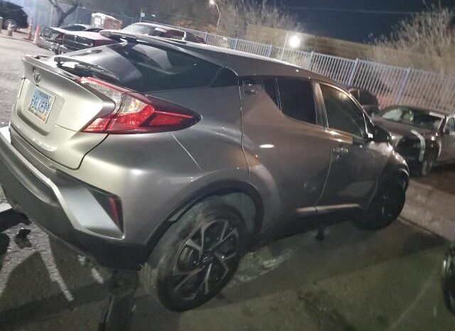 
								2018 Toyota C-hr full									