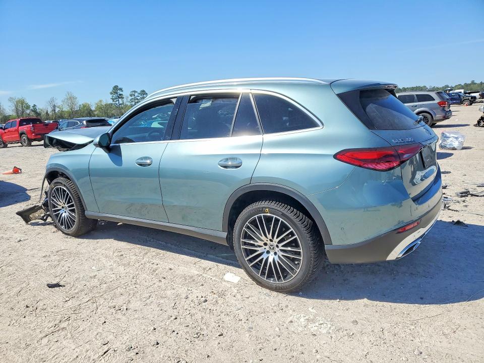 2025 Mercedes-benz Glc