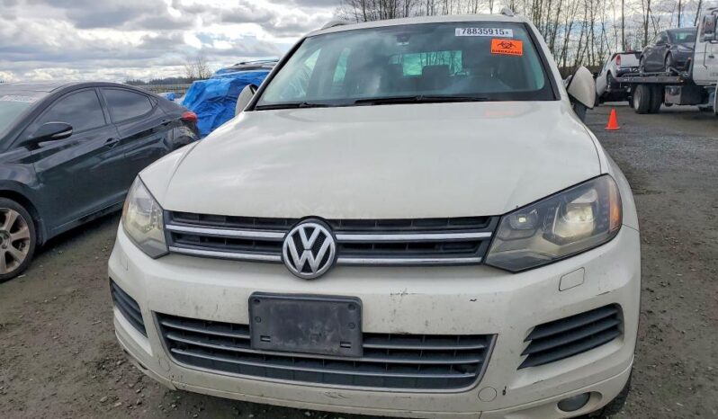 
								2011 Volkswagen Touareg full									