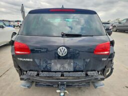 
										2013 Volkswagen Touareg full									