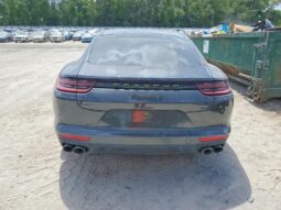 
										2018 Porsche Panamera full									