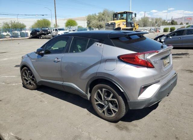 
								2019 Toyota C-hr full									