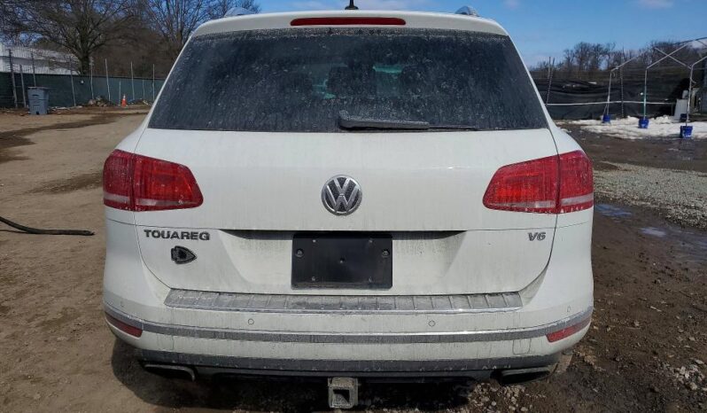 
								2017 Volkswagen Touareg full									