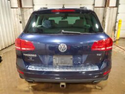 
										2012 Volkswagen Touareg full									