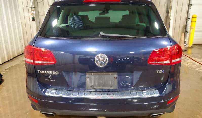
								2012 Volkswagen Touareg full									